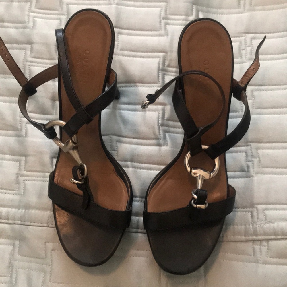 Worn a few times Gucci Sandals